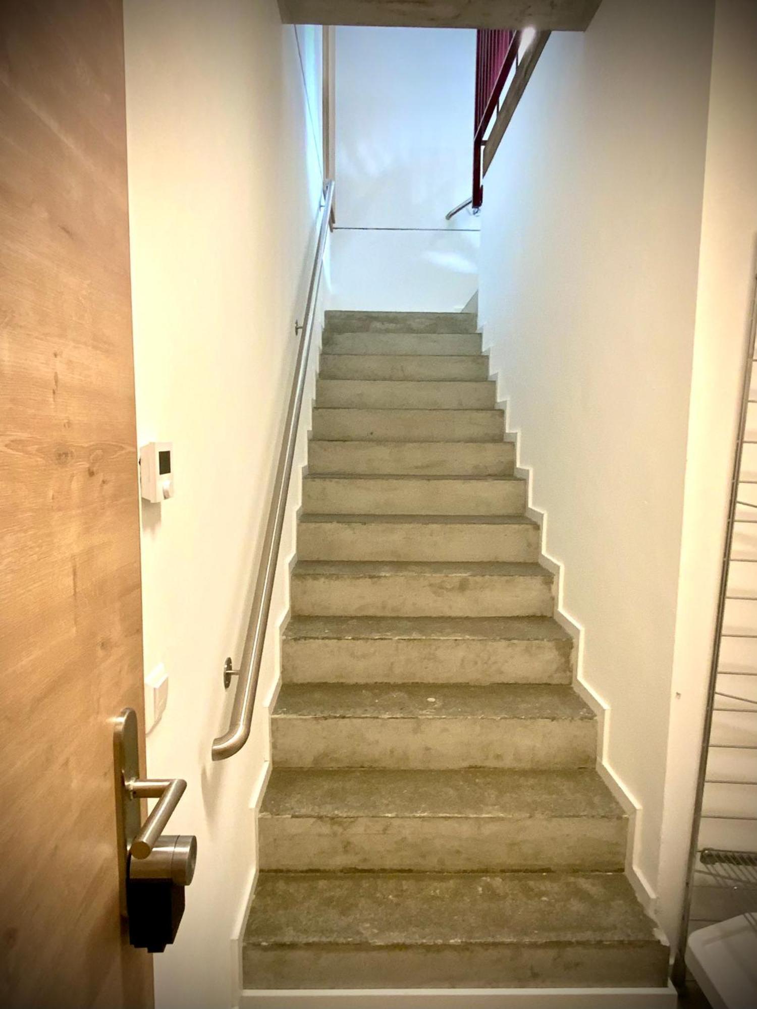 Waterfront - Urbane Eleganz Am Bachufer Apartman Villach Szoba fotó