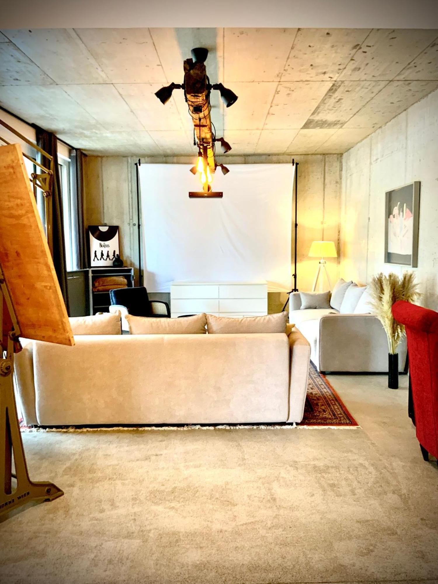 Waterfront - Urbane Eleganz Am Bachufer Apartman Villach Szoba fotó