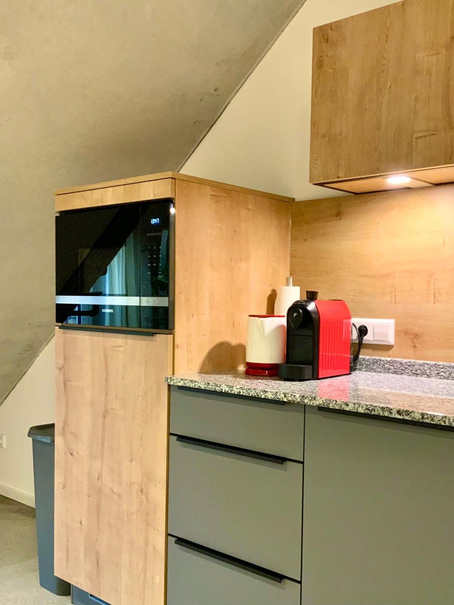 Waterfront - Urbane Eleganz Am Bachufer Apartman Villach Kültér fotó