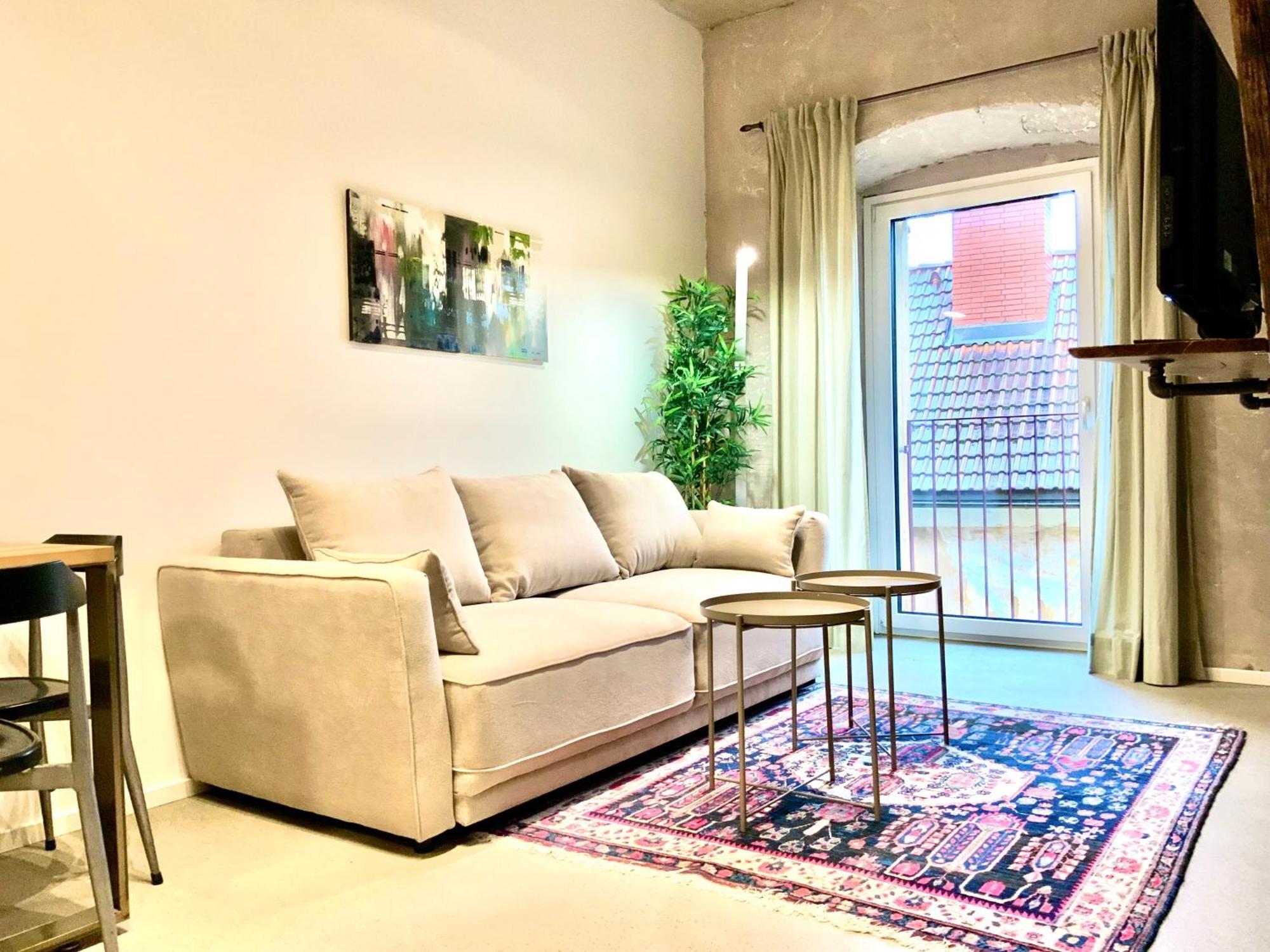 Waterfront - Urbane Eleganz Am Bachufer Apartman Villach Kültér fotó